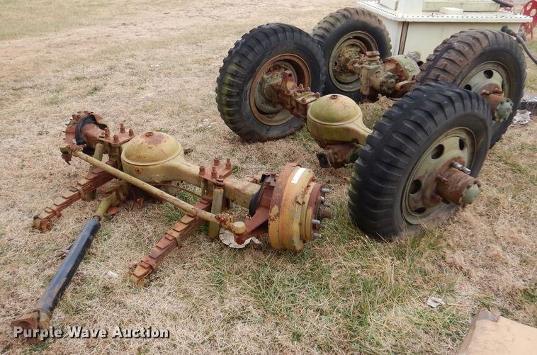 image for item JJ9729 (3) truck axles