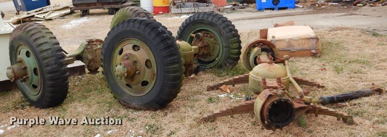 image for item JJ9729 (3) truck axles