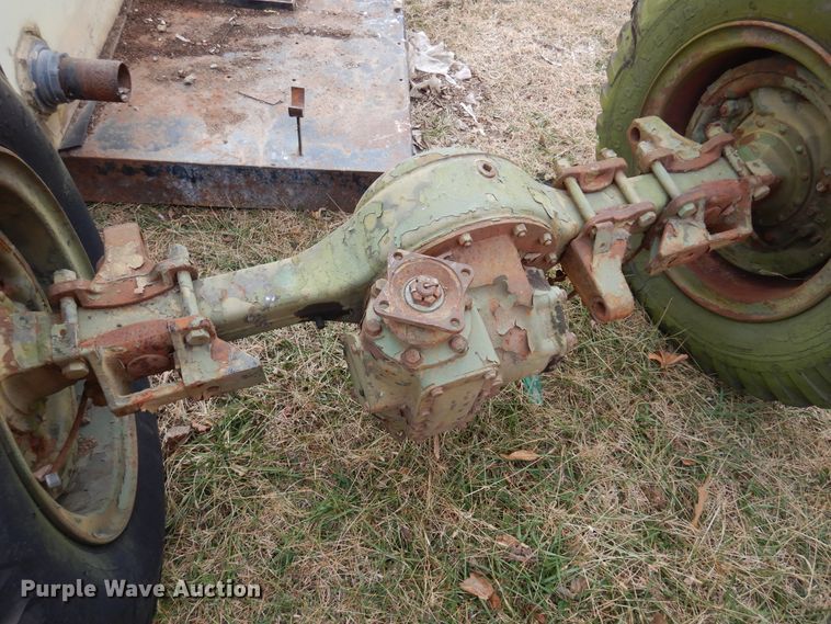 image for item JJ9729 (3) truck axles