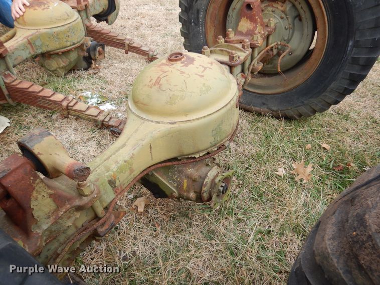 image for item JJ9729 (3) truck axles