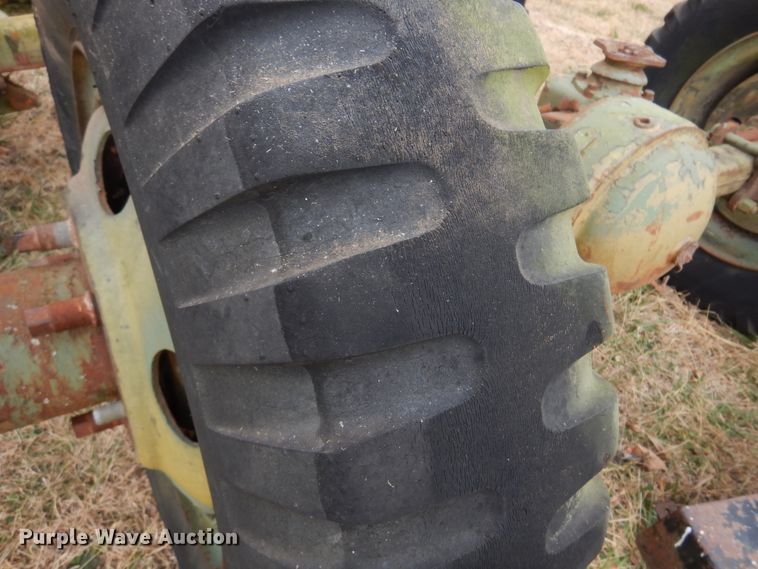 image for item JJ9729 (3) truck axles