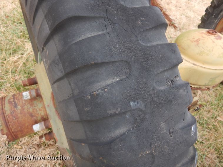 image for item JJ9729 (3) truck axles