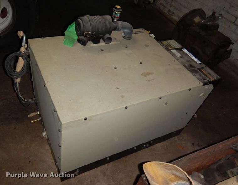 image for item JJ9732 Onan  generator