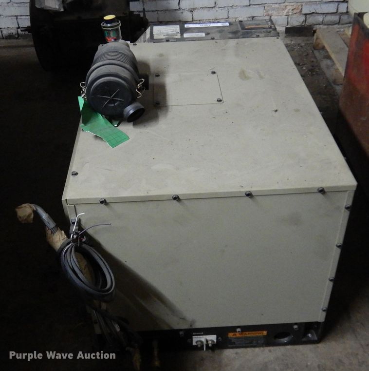 image for item JJ9732 Onan  generator