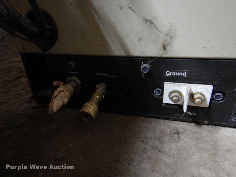 image for item JJ9732 Onan  generator