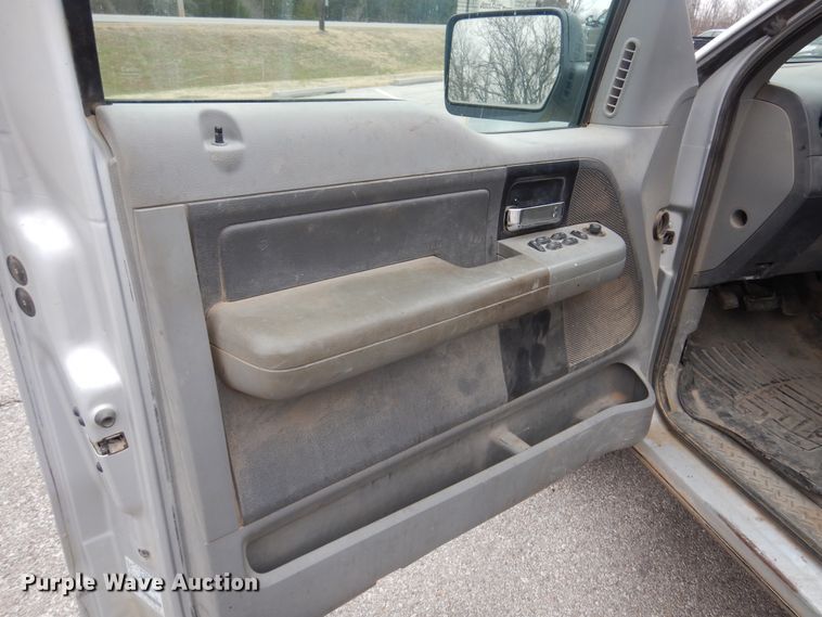 image for item JJ9755 2007 Ford F150 XL  SuperCab pickup truck