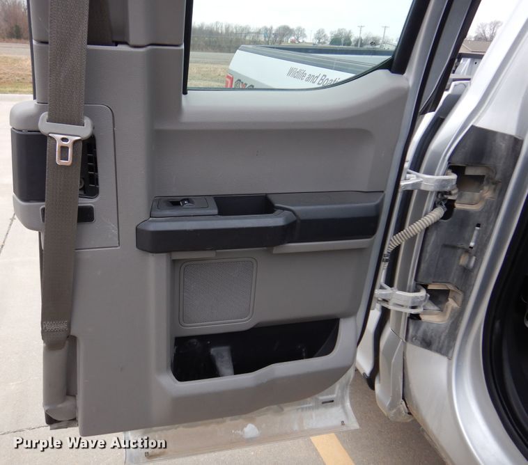 image for item JJ9757 2015 Ford F150 XL  SuperCab pickup truck