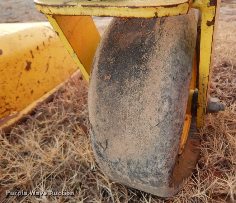 image for item JJ9793 John Deere F1145  lawn mower