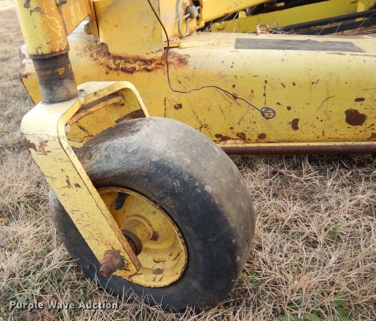 image for item JJ9793 John Deere F1145  lawn mower