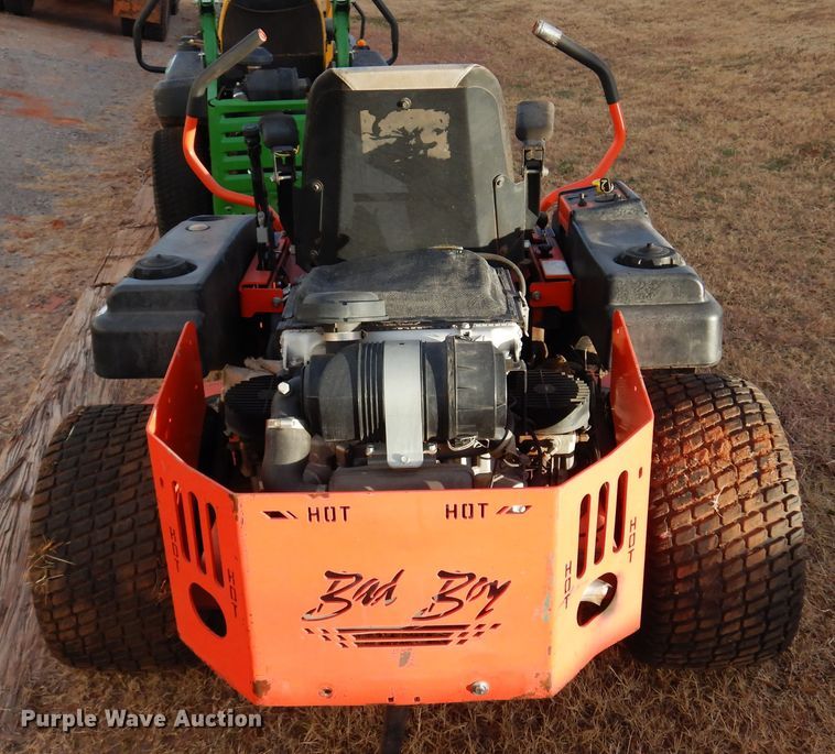 image for item JJ9794 Bad Boy Pro 26HR  ZTR lawn mower