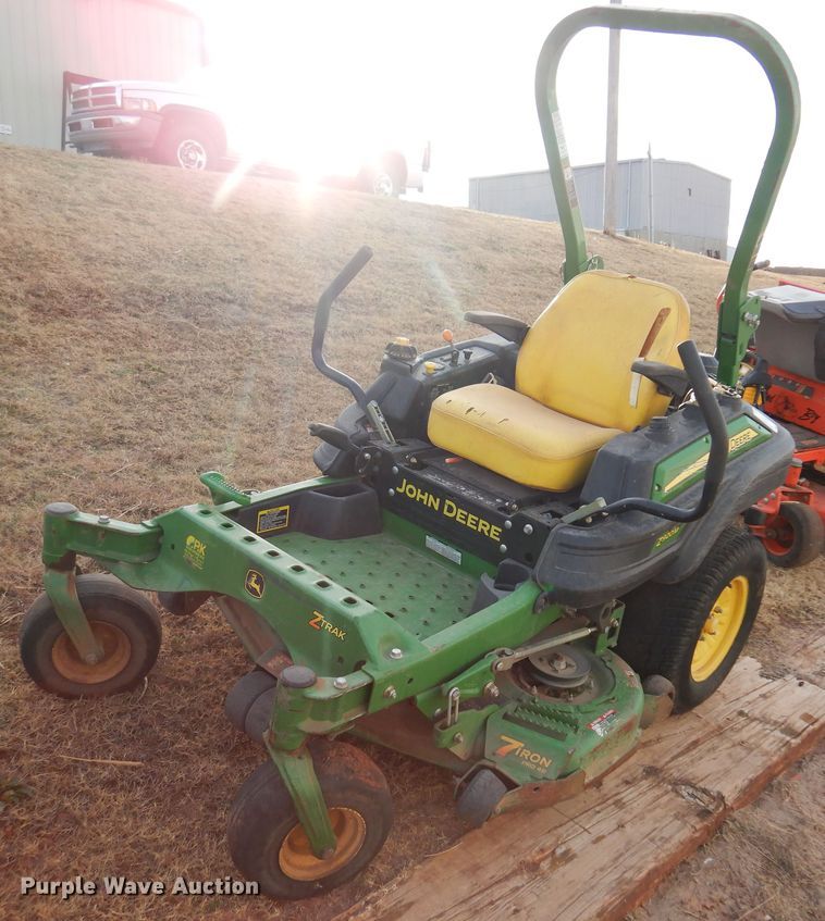 image for item JJ9795 John Deere Z920M  ZTR lawn mower