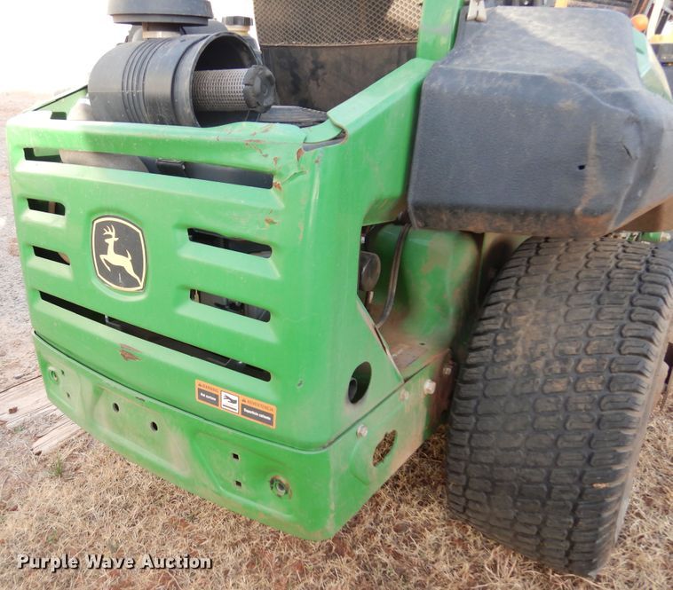 image for item JJ9795 John Deere Z920M  ZTR lawn mower