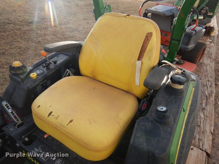 image for item JJ9795 John Deere Z920M  ZTR lawn mower