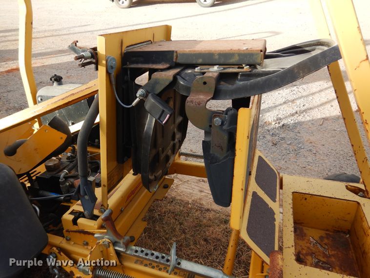 image for item JJ9797 Hustler Super Z  ZTR lawn mower