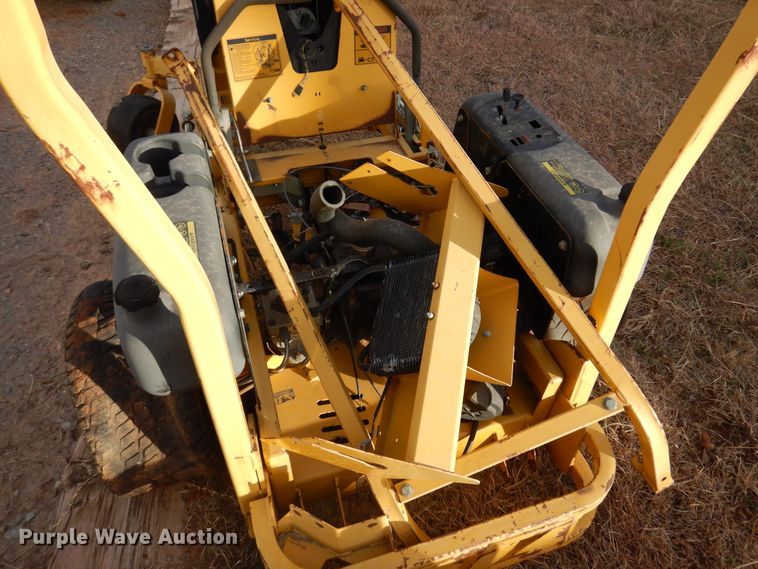 image for item JJ9797 Hustler Super Z  ZTR lawn mower