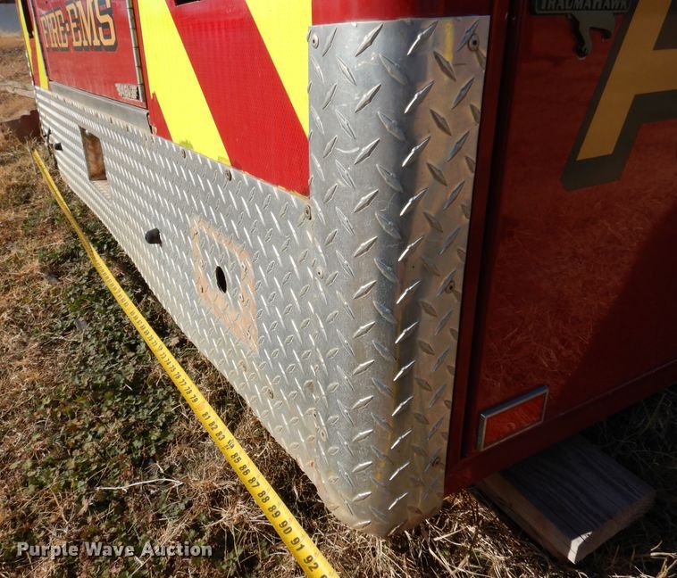 image for item JJ9815 2005 Northwestern  ambulance body