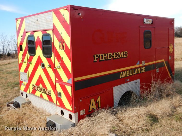 image for item JJ9816 2006 Frazier LTD  ambulance body