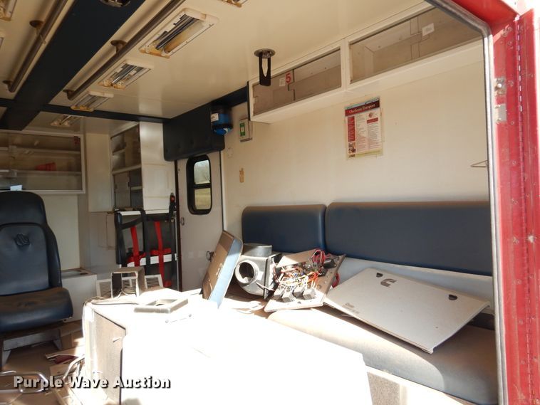 image for item JJ9816 2006 Frazier LTD  ambulance body