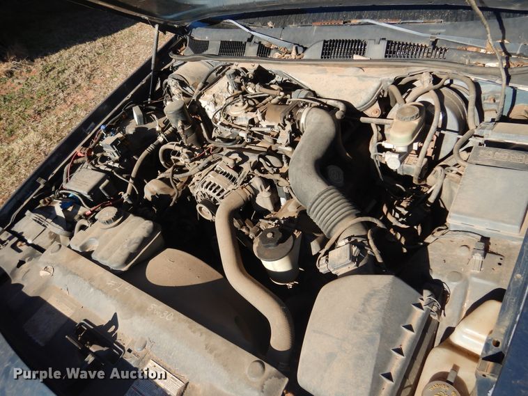 image for item JJ9818 1998 Ford Crown Victoria Police Interceptor