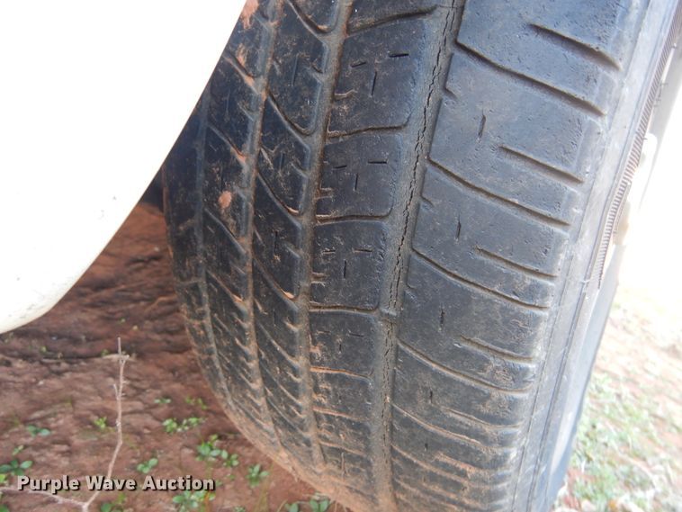 image for item JJ9819 2004 Ford Crown Victoria Police Interceptor