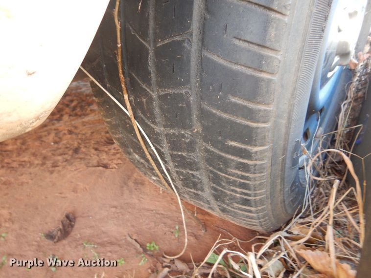 image for item JJ9819 2004 Ford Crown Victoria Police Interceptor