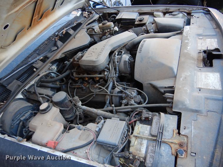 image for item JJ9823 1993 Ford Crown Victoria Police Interceptor