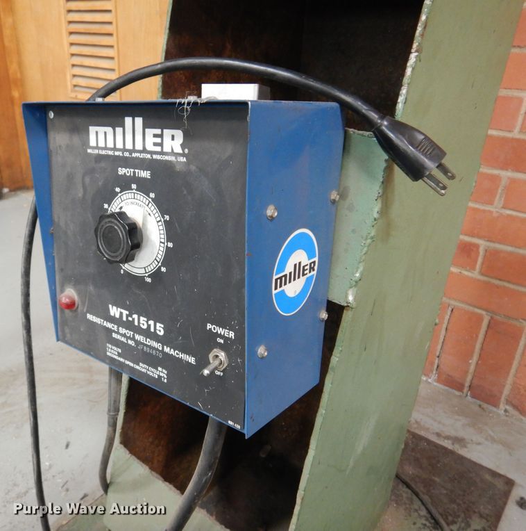 image for item JJ9834 Miller WT-1515  spot welder