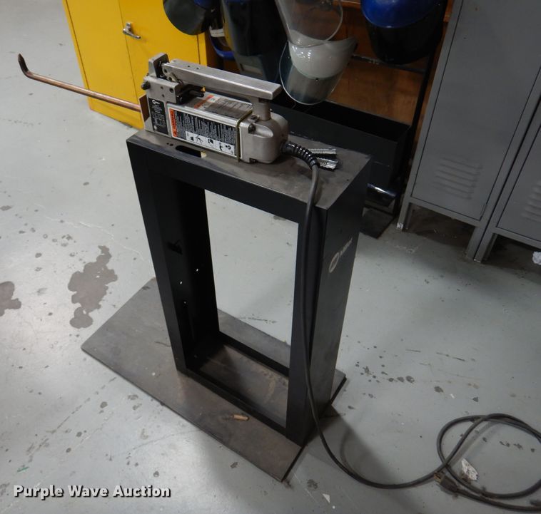 image for item JJ9837 Miller MSW-41  spot welder