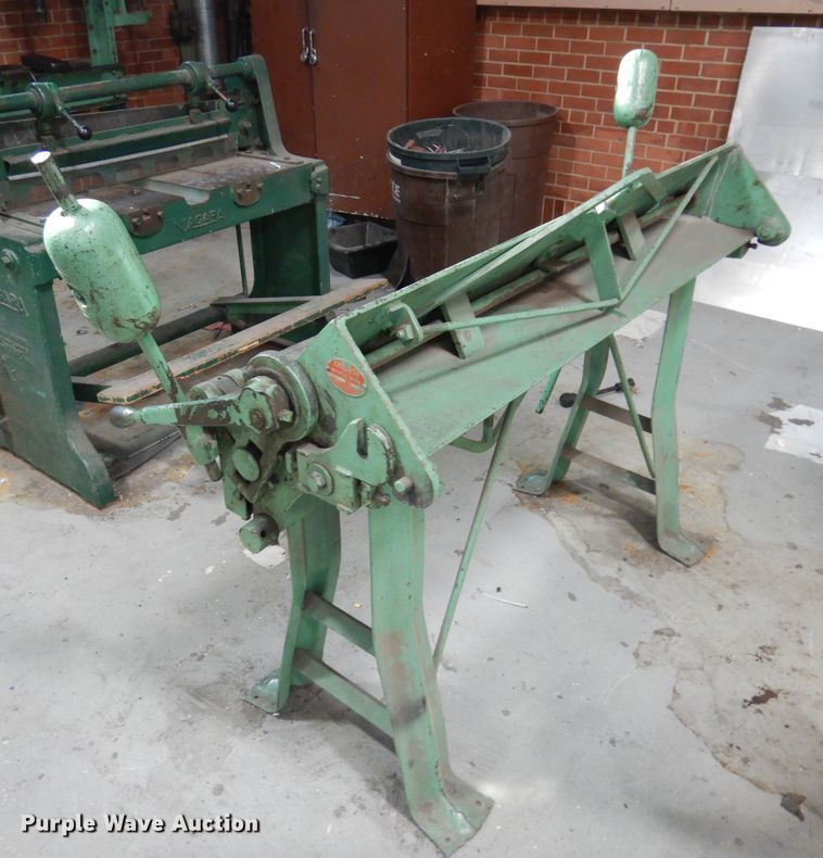 image for item JJ9839 Chicago  sheet metal brake