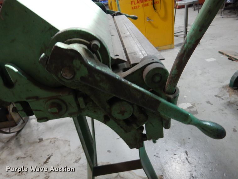 image for item JJ9839 Chicago  sheet metal brake