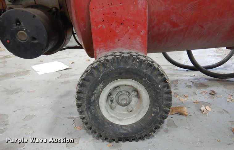 image for item JJ9844 Electro-Magic Grime Fighter 700-3  pressure washer