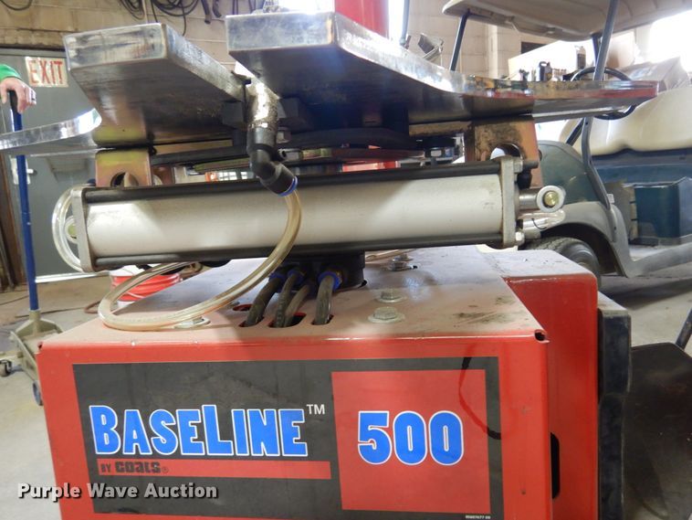 image for item JJ9847 Baseline 500 tire machine