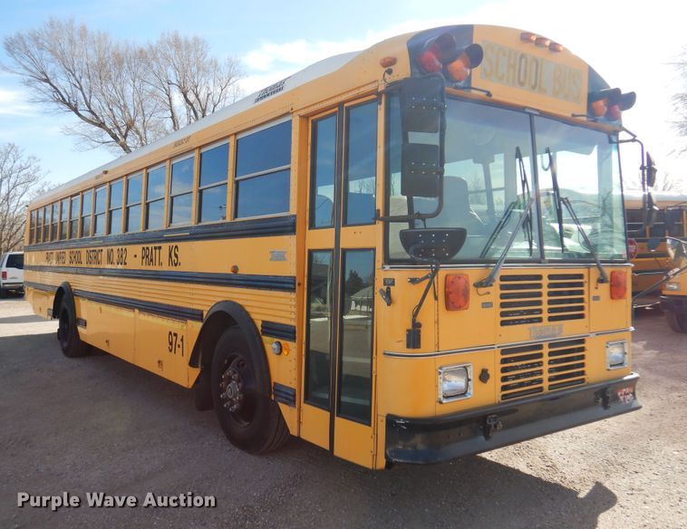 image for item JJ9848 1997 Thomas Built Saf-T-Liner MVP  school bus