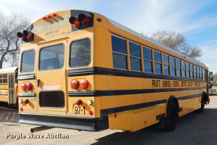 image for item JJ9848 1997 Thomas Built Saf-T-Liner MVP  school bus