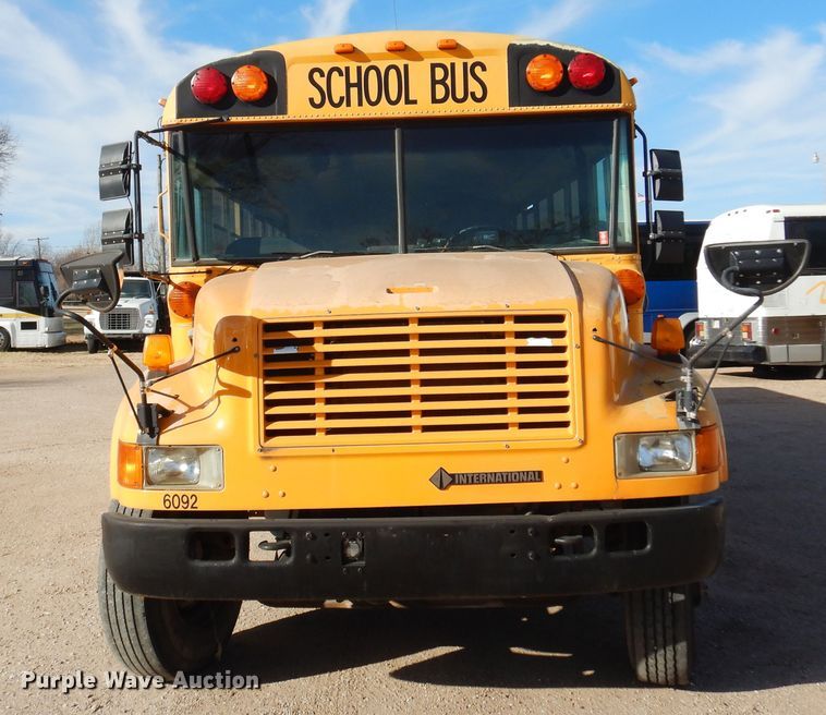 image for item JJ9849 1998 International 3800  school bus