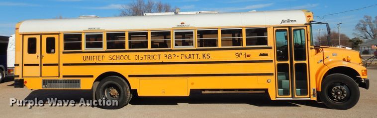 image for item JJ9849 1998 International 3800  school bus