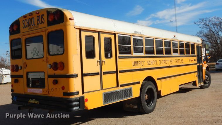 image for item JJ9849 1998 International 3800  school bus