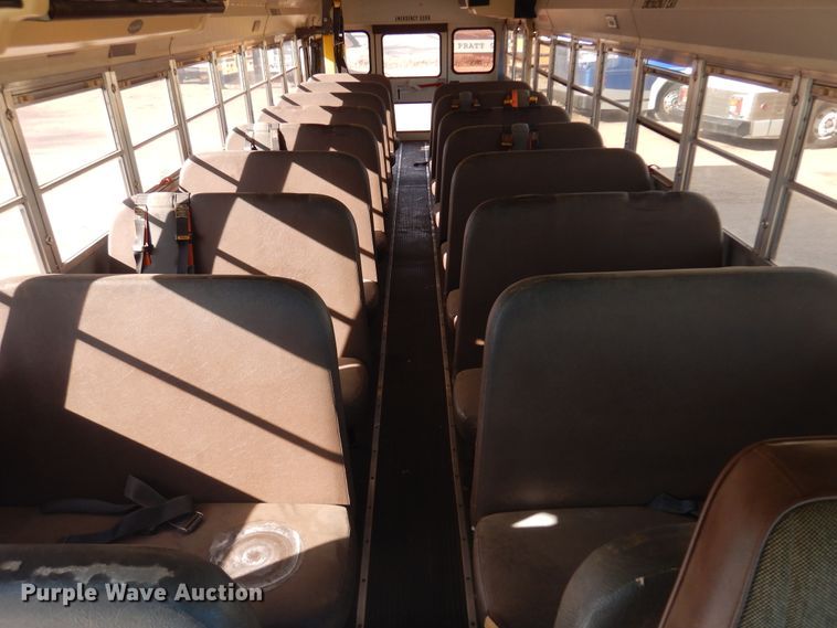 image for item JJ9849 1998 International 3800  school bus