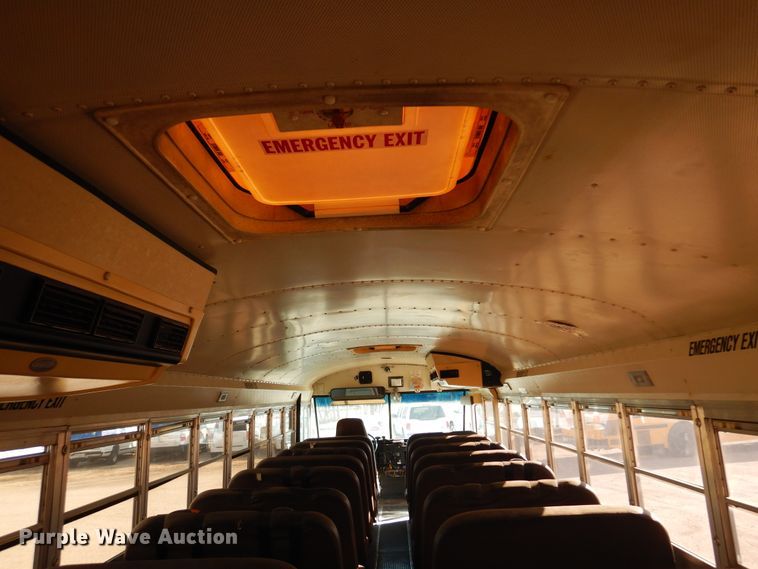 image for item JJ9849 1998 International 3800  school bus