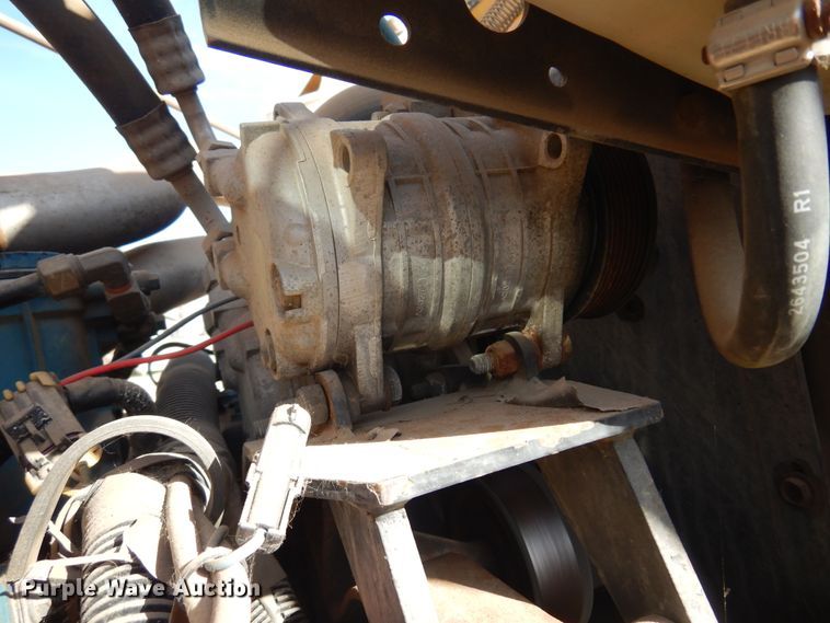 image for item JJ9849 1998 International 3800  school bus