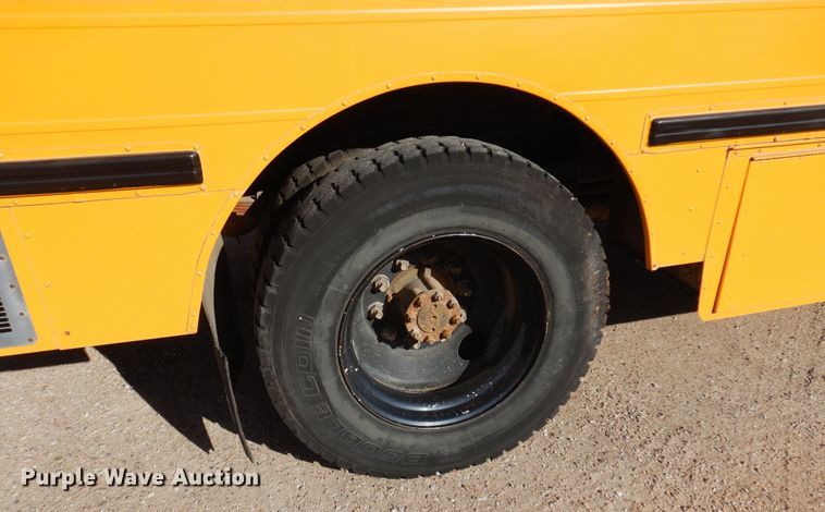 image for item JJ9849 1998 International 3800  school bus