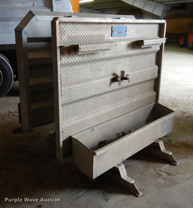 image for item JJ9855 (2) headache racks