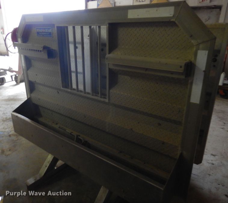 image for item JJ9855 (2) headache racks