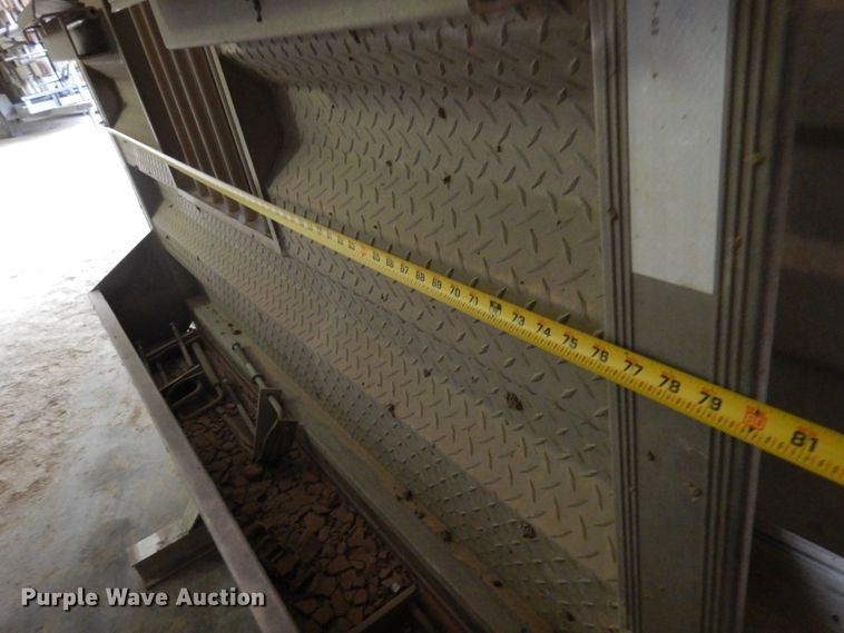 image for item JJ9855 (2) headache racks