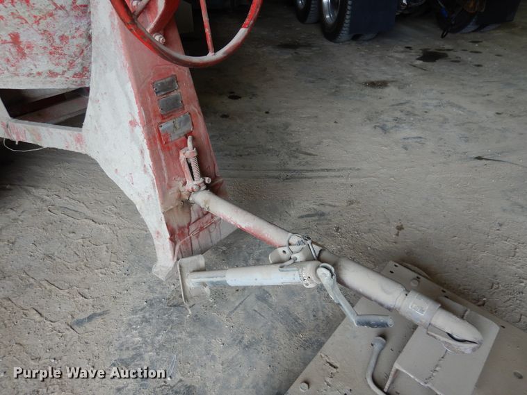 image for item JJ9856 Concrete mixer