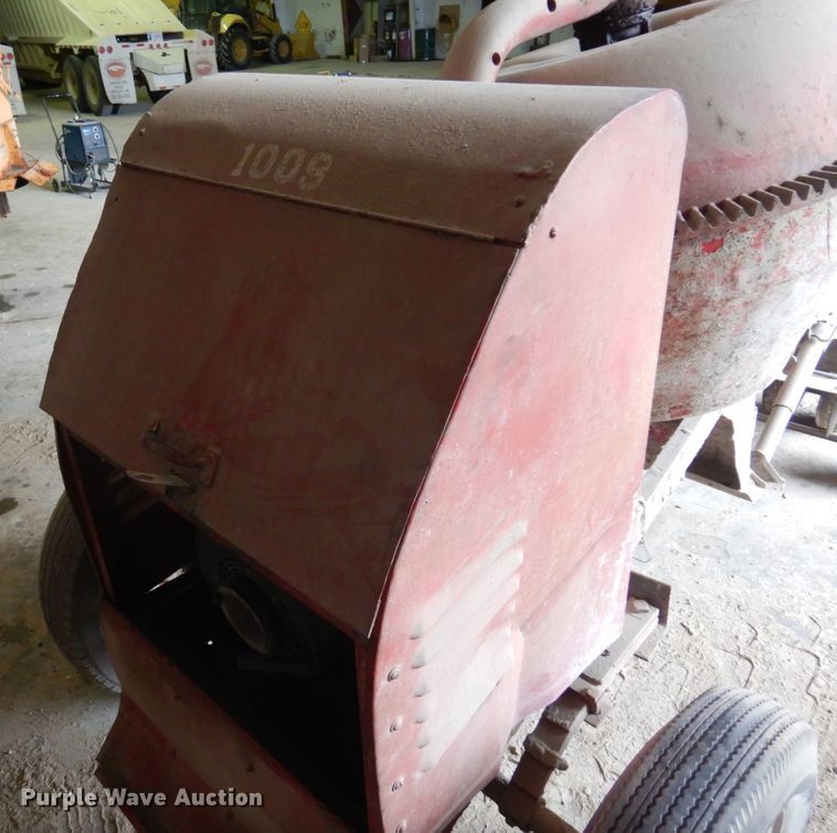 image for item JJ9856 Concrete mixer