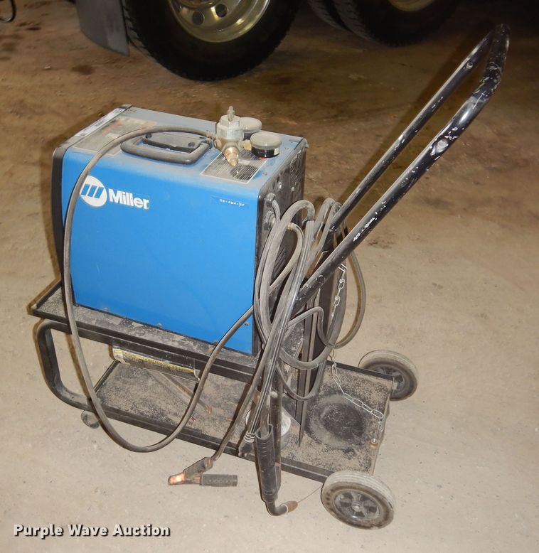 image for item JJ9858 Miller Millermatic 140  welder