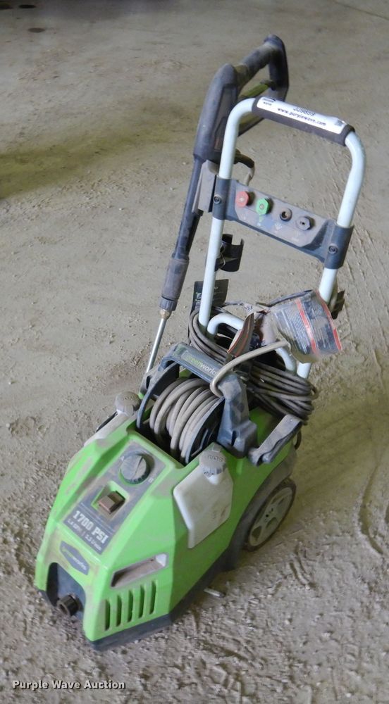 image for item JJ9859 Greenworks  pressure washer