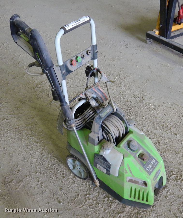 image for item JJ9859 Greenworks  pressure washer