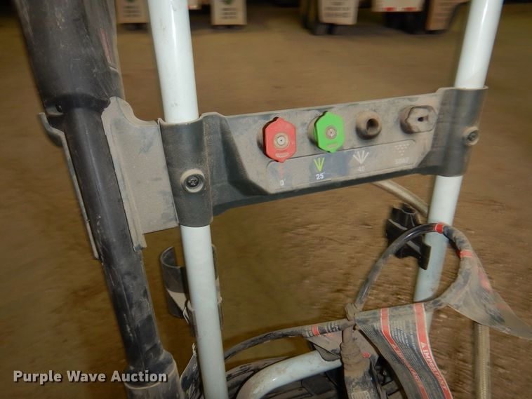 image for item JJ9859 Greenworks  pressure washer